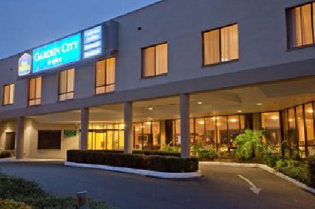 BEST WESTERN PLUS Garden City Hotel