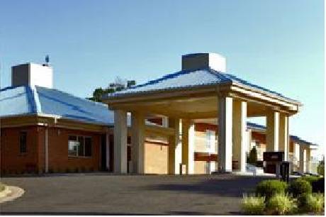 Nuevo Inn and Suites Warrenton