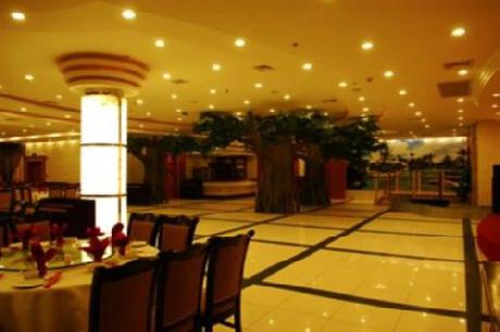 Huadong International Business Hotel