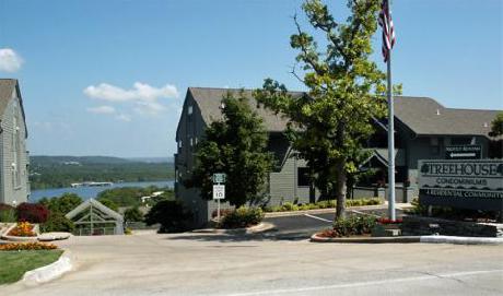 Treehouse Condo Rentals