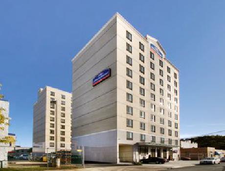 Howard Johnson Inn, Long Island City / NYC Area