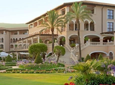 The St. Regis Mardavall Mallorca Resort