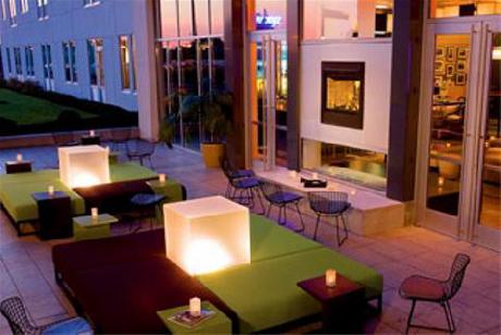 Aloft Dulles Airport North