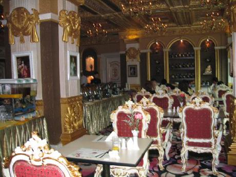 La Grand Louvre Business Hotel