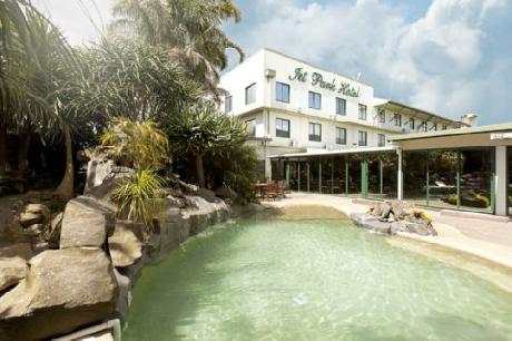 Jet Park Airport Hotel And Conference Centre