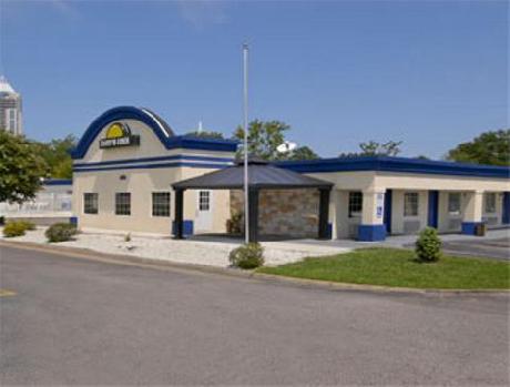 Days Inn Virginia Beach Town Center