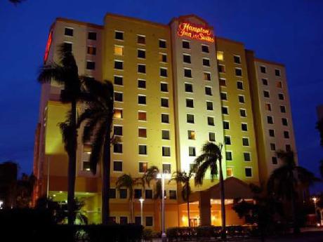 Hampton Inn  Suites  MiamiAirport SouthBlue Lagoon