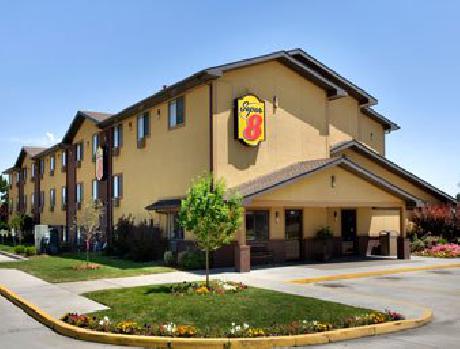 Super 8 Nampa