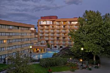 Red Lion at the Park