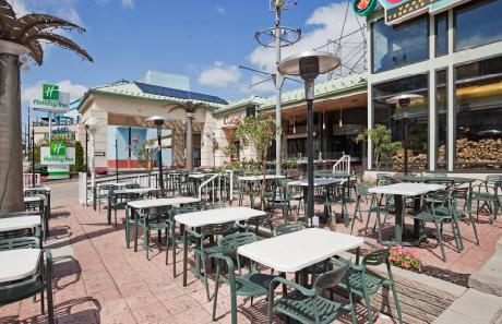 Holiday Inn NIAGARA FALLS - BY THE FALLS