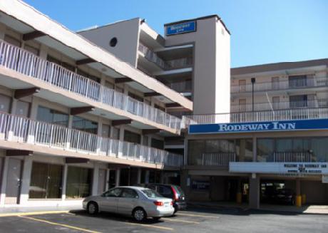 Rodeway Inn by the Beach