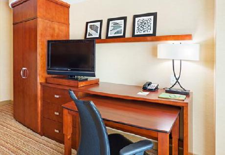 Courtyard Dallas Allen at the John Q. Hammons Center