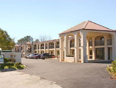 Days Inn Opelika