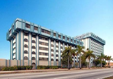 Comfort Inn & Suites Miami Airport