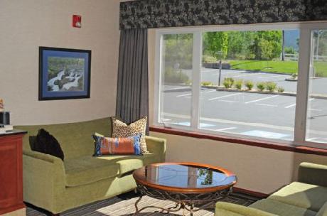 Holiday Inn Express Hotel & Suites ASHLAND