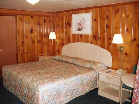 Budget Inn - Corning
