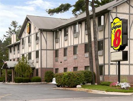 Super 8 Motel - Vermillion