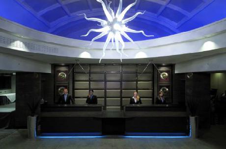 Doubletree By Hilton London West End