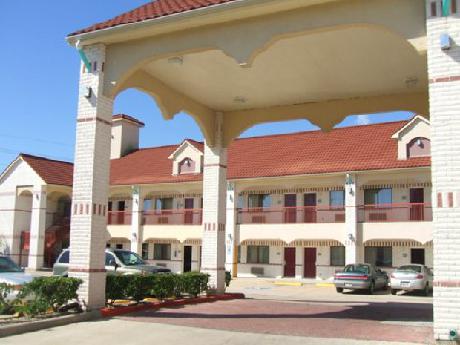 Scottish Inns & Suites Sam Houston Pkwy.