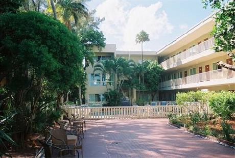 The Beach Plaza Hotel