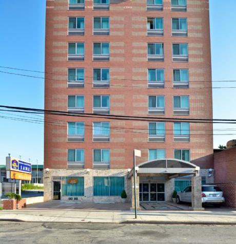 BEST WESTERN PLUS Queens Court Hotel