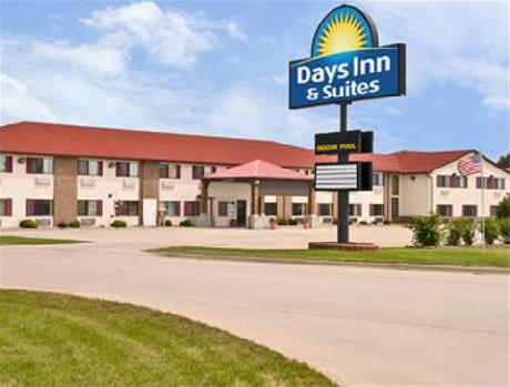 Days Inn and Suites Grinnell