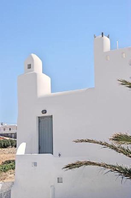 Ortensia Mykonos Boutique Suit