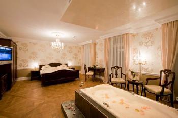 HELIOPARK Bad Hotel zum Hirsch