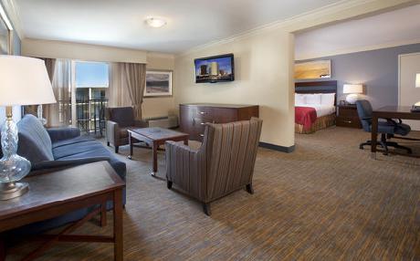 TAMPA WESTSHORE ARPT DT HOTEL