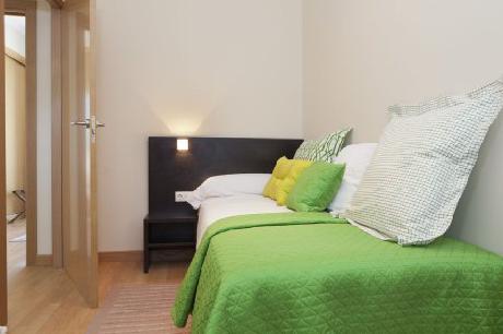 Aparthotel Jardines De Aristi