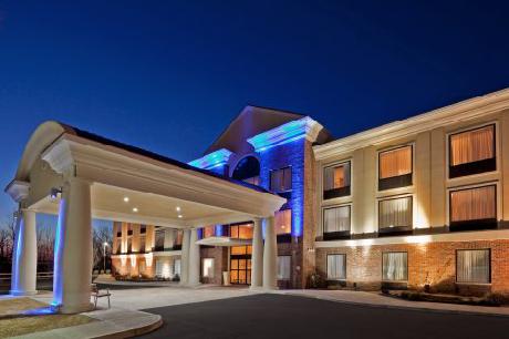 Holiday Inn Express Hotel & Suites CLIFTON PARK