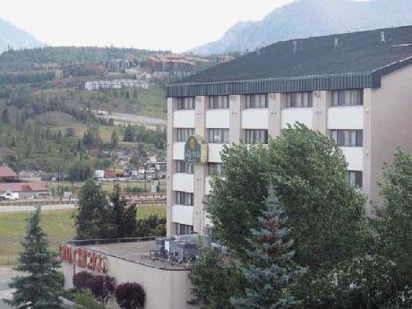 La Quinta Inn & Suites Silverthorne  Summit Co