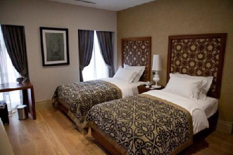 Stories Apart Kuloglu