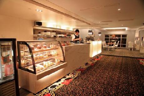 Chateau Beach Resort