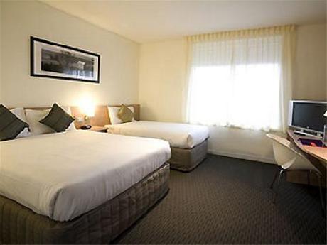ibis Melbourne