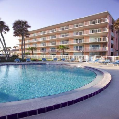 Coral Sands Oceanfront Resort