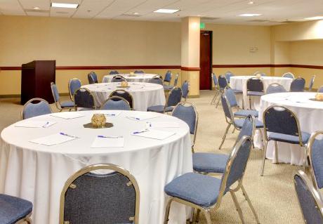 Holiday Inn Express SAN DIEGO DOWNTOWN