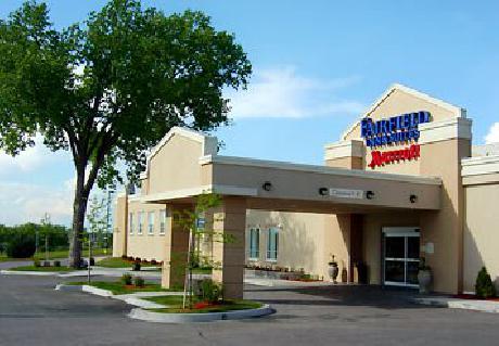 Fairfield Inn & Suites Belleville