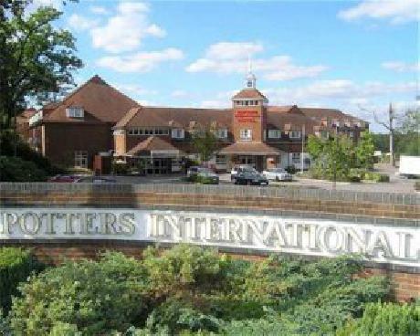 Potters International Hotel