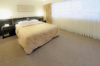 Roosevelt Hotel And Suites