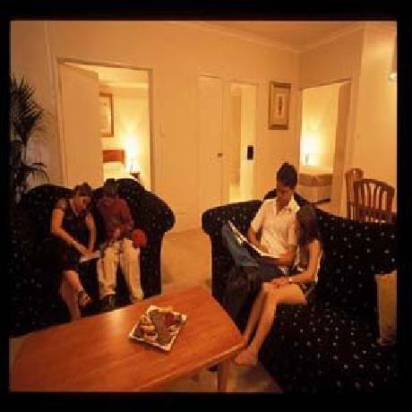 Mont Clare Boutique Apts