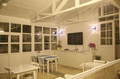 Beyazhan Hotel Cesme