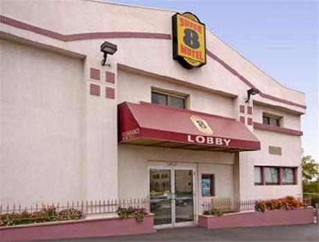 Super 8 North Bergen NJ/NYC Area