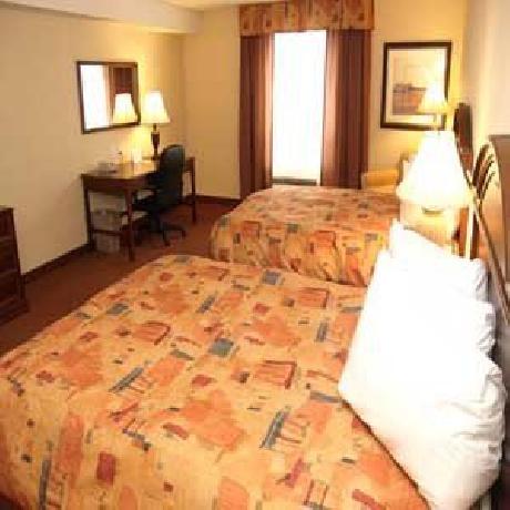 Pomeroy Inn and Suites Dawson Creek