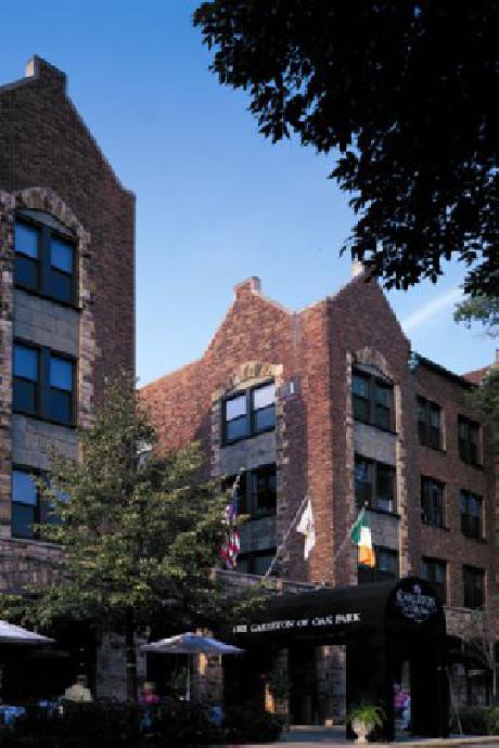 Carleton of Oak Park