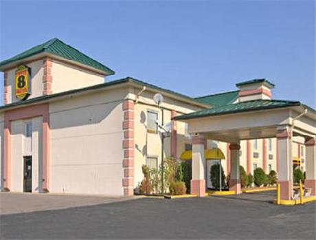 Super 8 Benton/West City Area