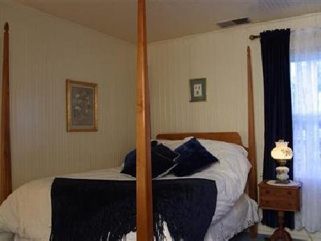 Calistoga Wine Way Inn