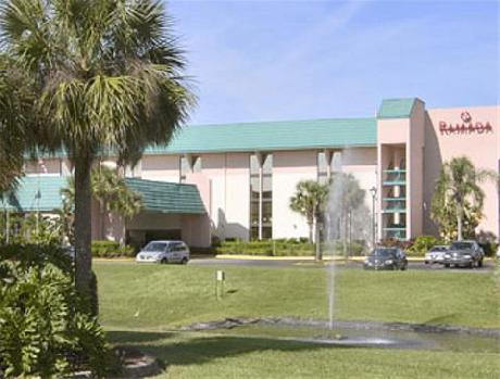 Ramada Maingate West Kissimmee