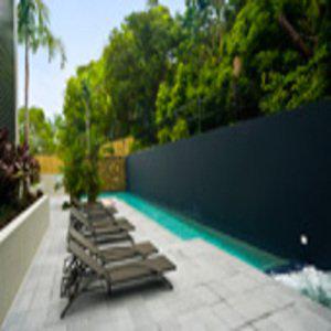 Coconut Grove Port Douglas