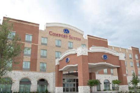 Comfort Suites At Frisco Square/Pizza Hut Park